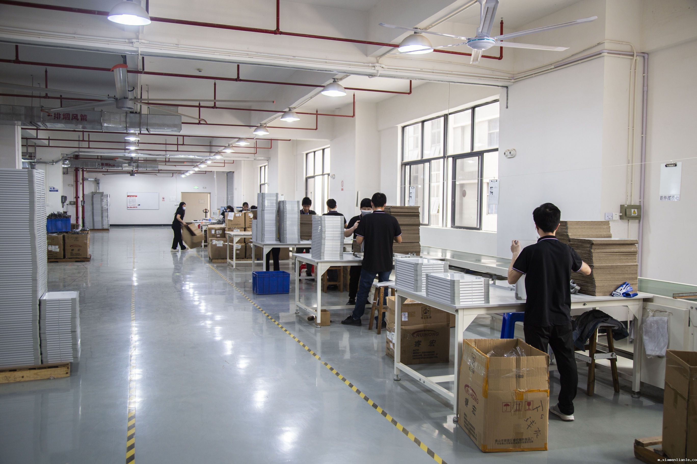 评估白板代工生产工厂的主要标准依据有哪些？