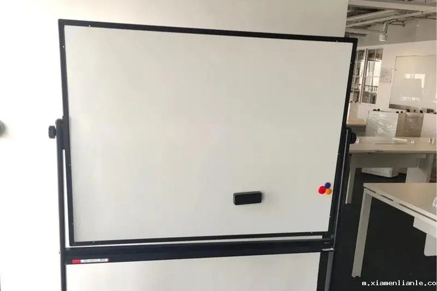 磁性白板写字板：办公教学演示的利器