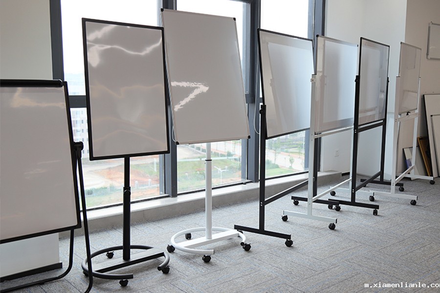 电商爆款磁性白板设计：如何满足跨境卖家的差异化需求？